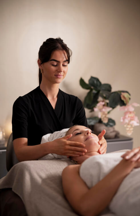 VK Empire Spa in OMR gallery image